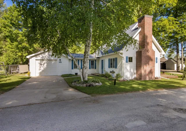 Homes for sale in Bellaire, MI | 832 Deepwater Point Dr #Lot: 50&51, Bellaire, MI 49615 | MLS# 80066140