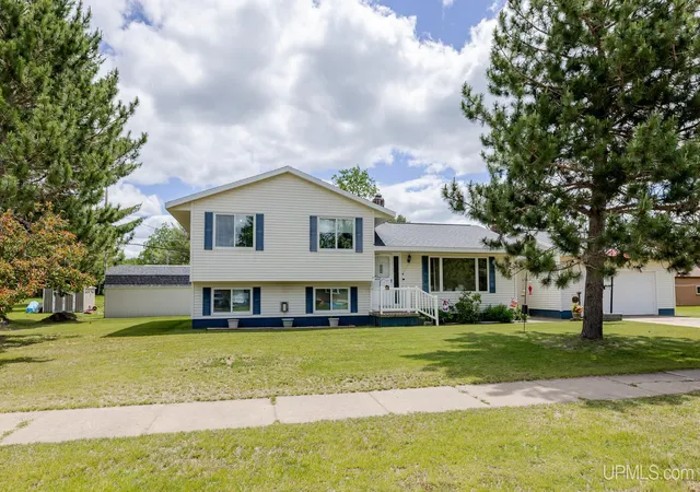 Homes for sale in Republic, MI | 118 Pine St, Republic, MI 49879 | MLS# 50212415