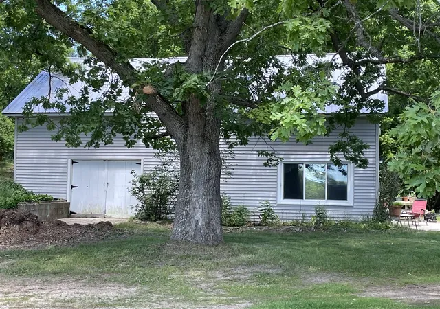 Homes for sale in Irons, MI | 16206 Peters Farm Rd, Irons, MI 49644 | MLS# 70465770