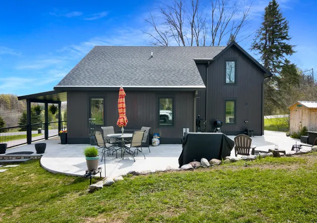Homes for sale in Suttons Bay, MI | 2768 S Center Hwy, Suttons Bay, MI 49682 | MLS# 80067900