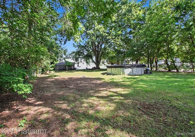 24th image of 8586 Superior, Center Line, MI 48015 | MLS# 61021972