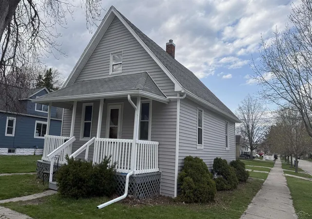 1st image of 1609 Fremont Ave, Bay City, MI 48708 | MLS# 50167983