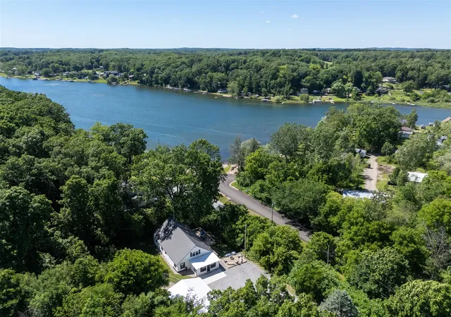 Homes for sale in Delton, MI | 6973 Ackers Point Dr, Delton, MI 49046 | MLS# 70539313