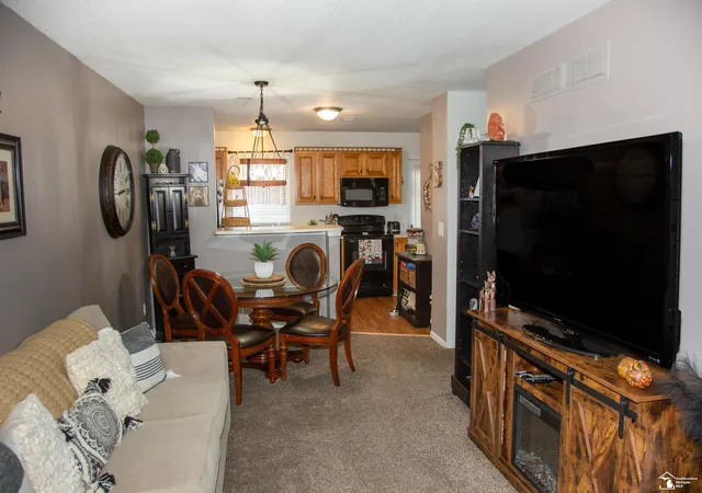 Homes for sale in Trenton, MI | 23462 Wagar Ct, Trenton, MI 48183 | MLS# 50212495