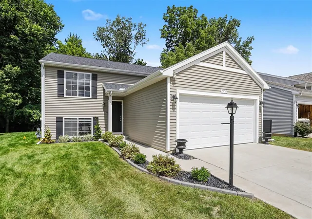 Photo 1 of Single family home for sale at 573 N Cygnet Lake Dr, Benton Harbor, MI 49022 | MLS# 70554786 | Listing updated on 2026-09-08