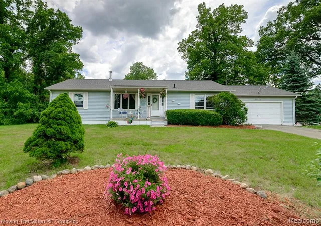 Homes for sale in Belleville, MI | 24567 Sherwood Rd, Belleville, MI 48111 | MLS# 61003253