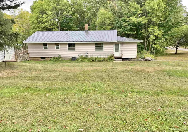 Photo 2 of Single family home for sale at 38 Michigan Ave, Montreal, WI 54550 | MLS# 50220319 | Listing updated on 2026-09-02