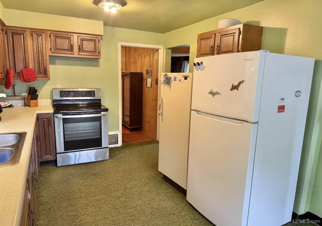 Photo 4 of Single family home for sale at 38 Michigan Ave, Montreal, WI 54550 | MLS# 50220319 | Listing updated on 2026-09-02