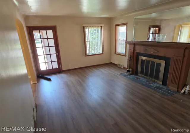 3rd image of 17350 Annott St, Detroit, MI 48205 | MLS# 60987355