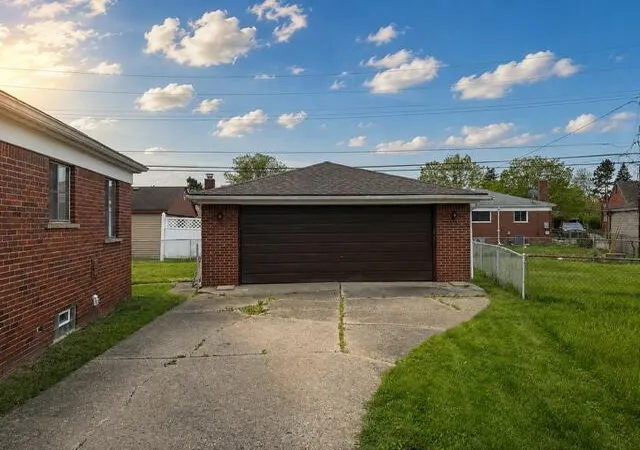 Homes for sale in Westland, MI | 27669 Mackenzie Ct, Westland, MI 48185 | MLS# 70532280