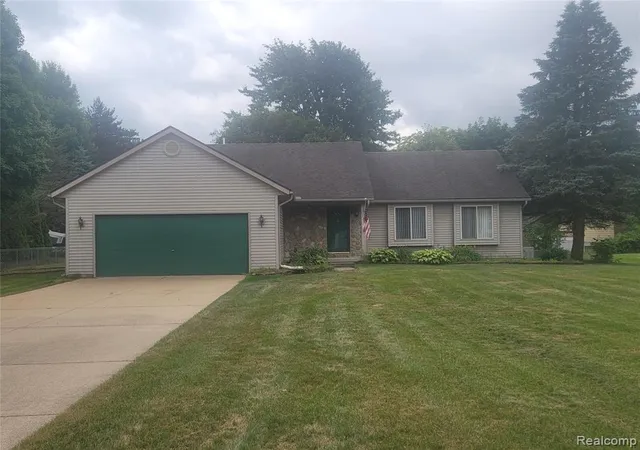 Homes for sale in Lapeer, MI | 1705 Wild Cherry Ln, Lapeer, MI 48446 | MLS# 61008592