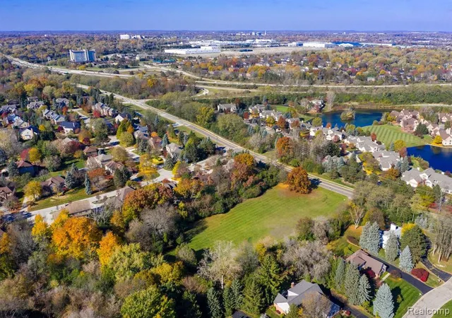 Photo 2 of Land for sale at 700 E Sq Lake Rd, Bloomfield Hills, MI 48304 | MLS# 61004630 | Listing updated on 2026-07-07