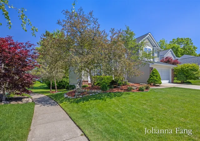 Photo 3 of Sale Pending at 3673 Maple Hurst Dr, Grand Rapids, MI 49512 | MLS# 70539579 | Listing updated on 2026-06-22