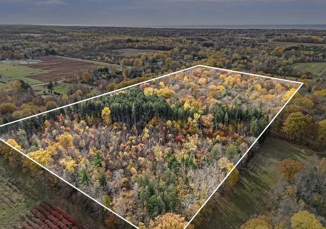 1st image of 1816 66th St, Fennville, MI 49408 | MLS# 70504176