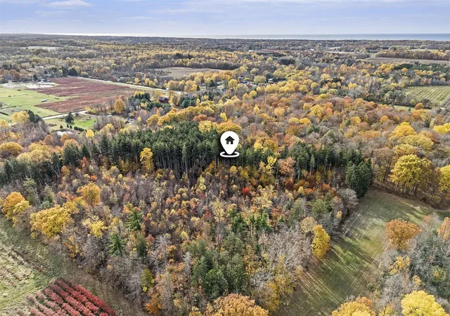 2nd image of 1816 66th St, Fennville, MI 49408 | MLS# 70504176