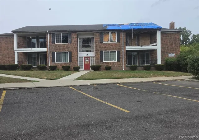 Photo 1 of Condo for sale at 25361 Shiawassee Cir #APT 202, Southfield, MI 48033 3812 | MLS# 61023605 | Listing updated on 2026-09-11