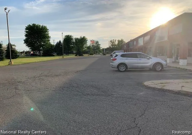 5th image of 43300 Hayes, Clinton Township, MI 48038 | MLS# 60137106