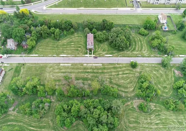 Photo 4 of Land for sale at 827 Continental St, Detroit, MI 48215 | MLS# 60398852 | Listing updated on 2026-05-21