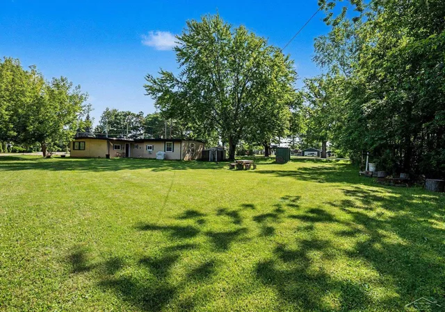 Homes for sale in Beaverton, MI | 4042 S Oak Dr, Beaverton, MI 48612 | MLS# 50213139