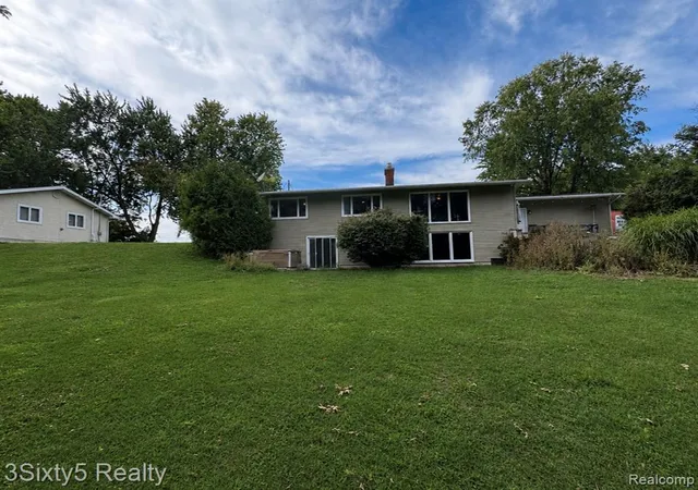 Homes for sale in Tecumseh, MI | 9251 Tonneberger Dr, Tecumseh, MI 49286 | MLS# 61010162