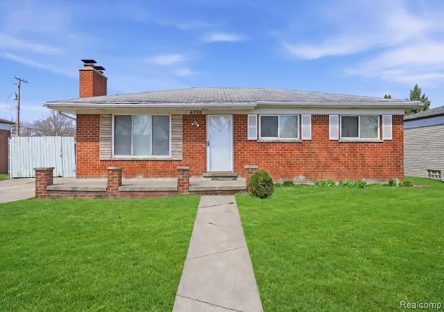 Photo 3 of Single family home for sale at 4759 Bernice Ave, Warren, MI 48091 | MLS# 61001326 | Listing updated on 2026-07-26