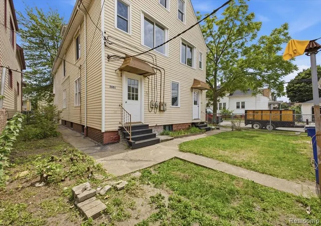 Homes for sale in Hamtramck, MI | 2601 Belmont St, Hamtramck, MI 48212 | MLS# 61007160