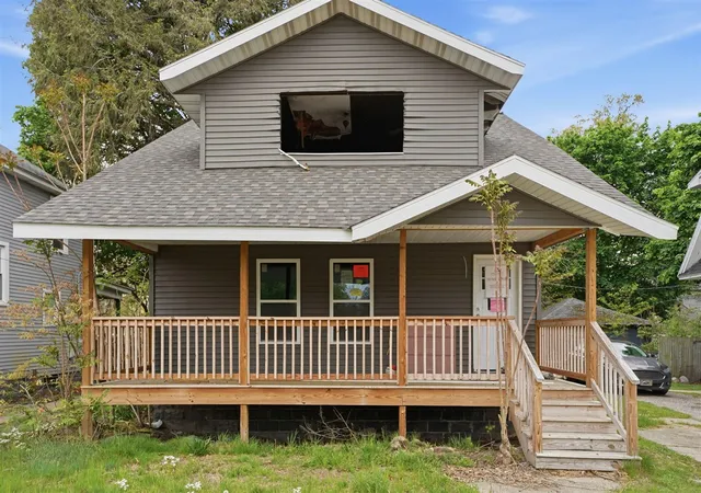 Homes for sale in Muskegon, MI | 1771 Sanford St, Muskegon, MI 49441 | MLS# 70538741