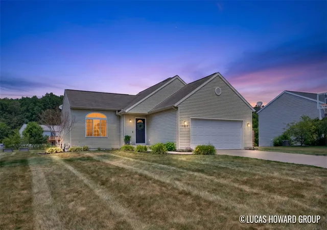 Homes for sale in Lowell, MI | 11317 Taunton Dr, Lowell, MI 49331 | MLS# 70544338