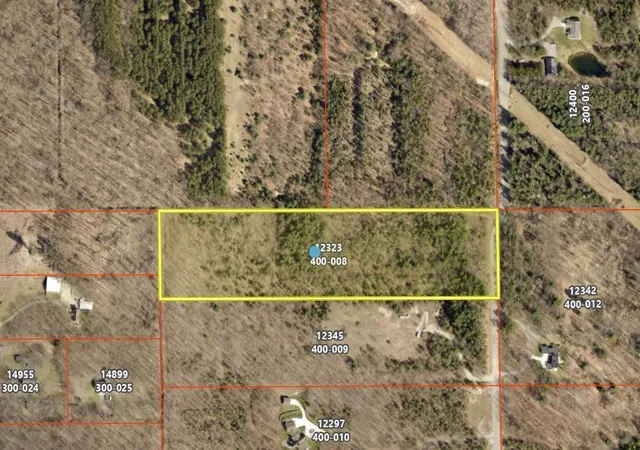 1st image of 12323 Lincoln Farms Dr, Grand Haven, MI 49417 | MLS# 70489827