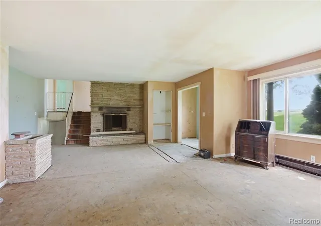 Homes for sale in Plymouth, MI | 48441 N Territorial Rd, Plymouth, MI 48170 | MLS# 61004581