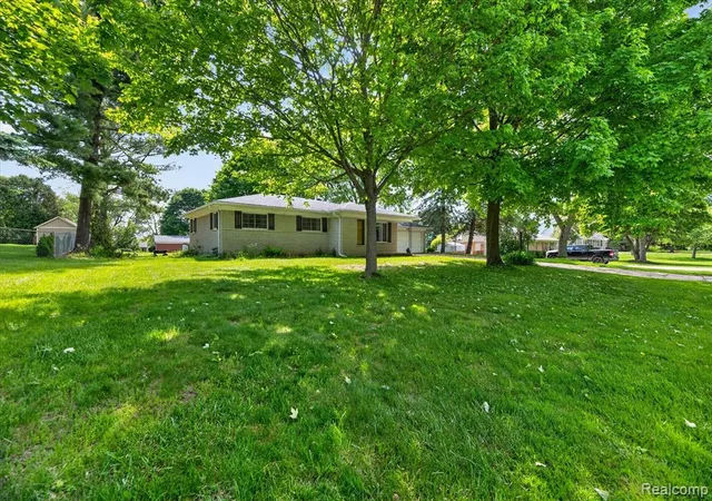 Photo 3 of Single Family Residence at 64400 Tipperary Dr, Washington, MI 48095 | MLS# 60996756 | | Sold on 2026-07-07