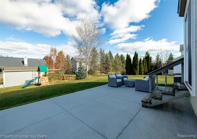 26th image of 1266 Theresa Dr, Fenton, MI 48430 | MLS# 61020104