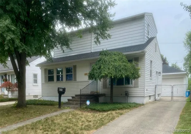 1st image of 4518 Woodland Ave Ave, Royal Oak, MI 48073 | MLS# 61014297