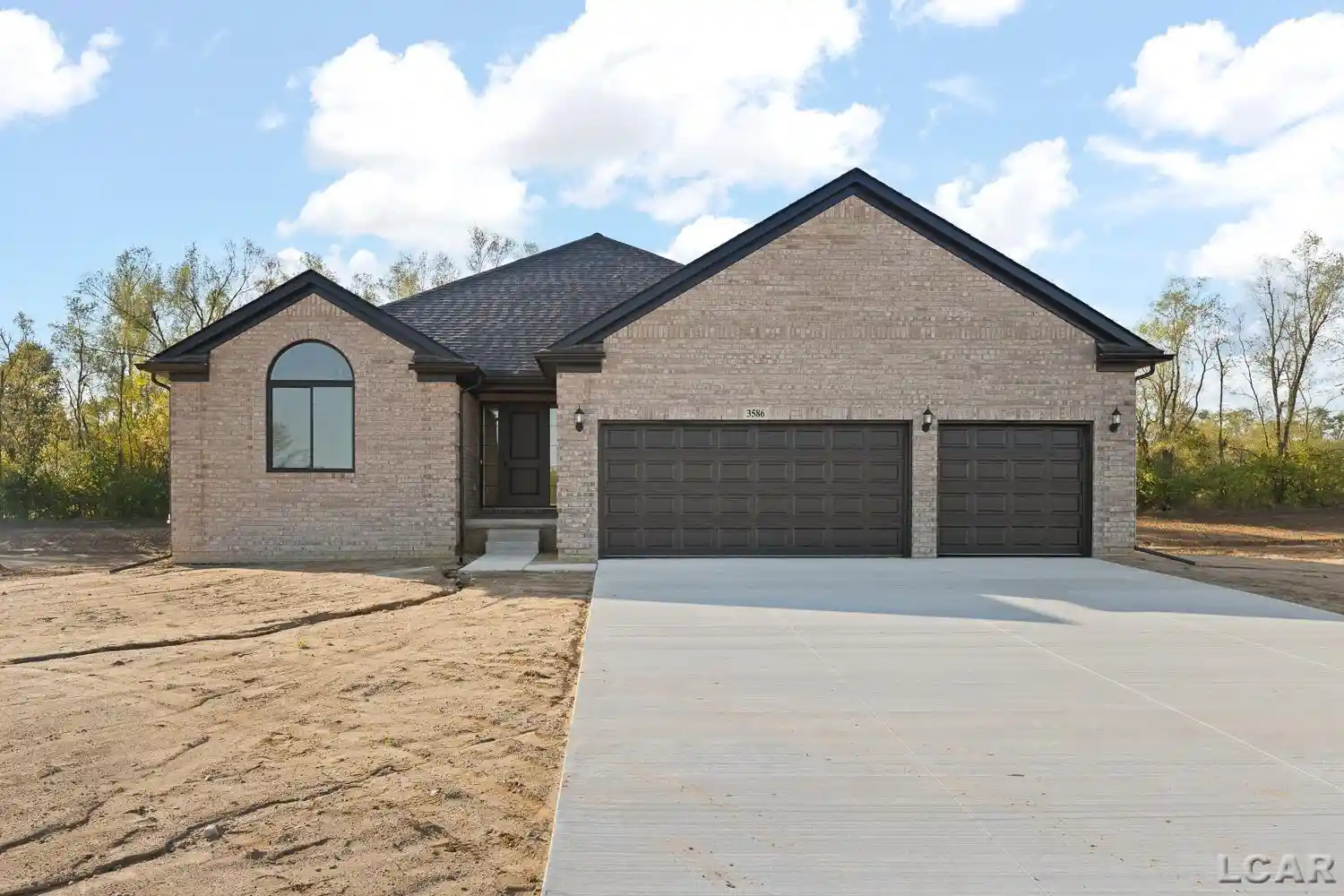 Photo 1 of Single family home for sale at 3586 Serra Dr, Tecumseh, MI 49286 | MLS# 50205990 | Listing updated on 2026-10-24