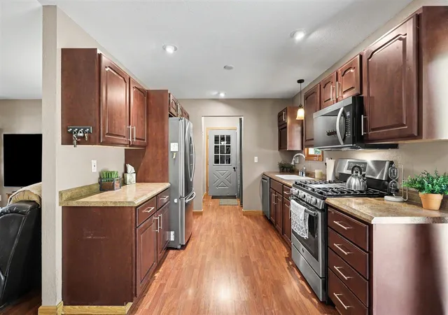 Photo 2 of Sale Pending at 550 W Forest Park Rd, Twin Lake, MI 49457 | MLS# 70555019 | Listing updated on 2026-08-31