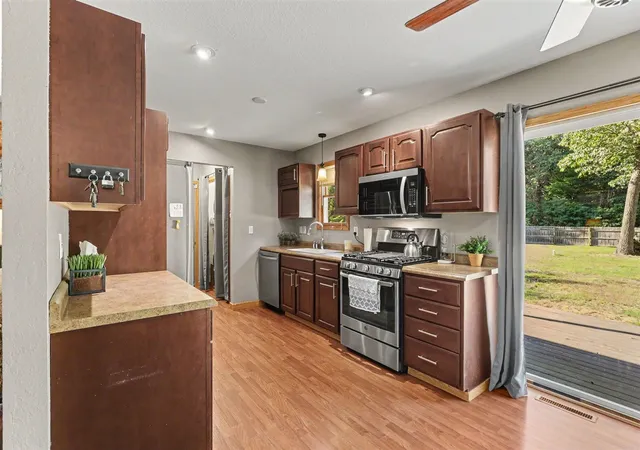 Photo 3 of Sale Pending at 550 W Forest Park Rd, Twin Lake, MI 49457 | MLS# 70555019 | Listing updated on 2026-08-31