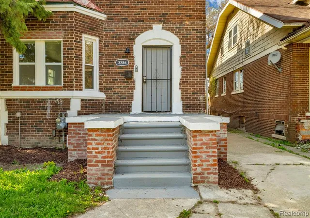 Homes for sale in Detroit, MI | 3286 Waverly St, Detroit, MI 48238 | MLS# 60991473