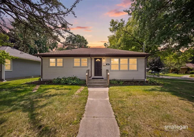 Photo 1 of Sale Pending at 1904 Griggs St, Grand Rapids, MI 49506 | MLS# 70553690 | Listing updated on 2026-08-28