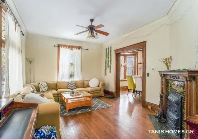 Homes for sale in Grand Rapids, MI | 201 Lafayette Ave, Grand Rapids, MI 49503 | MLS# 70525921