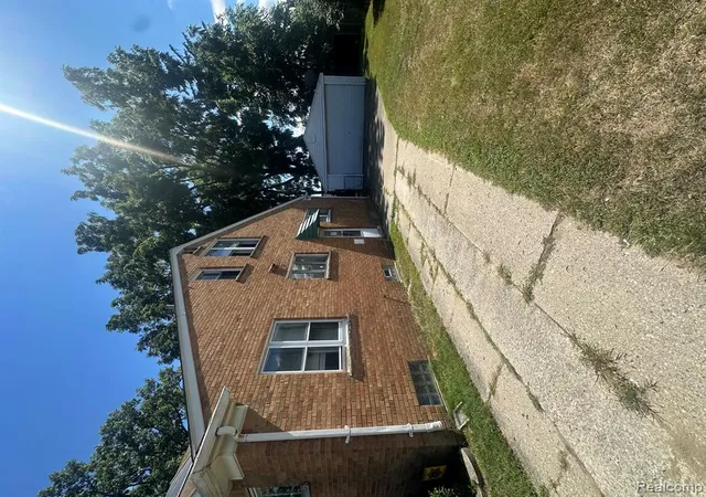 Photo 3 of Sale Pending at 24991 Joy Rd, Dearborn Heights, MI 48127 1386 | MLS# 61024485 | Listing updated on 2026-09-16