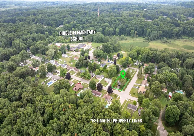 Photo 4 of Sale Pending at 3324 Blue Ln, Jackson, MI 49203 | MLS# 70539031 | Listing updated on 2026-08-27