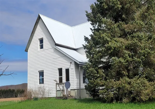 2nd image of 5248 W Shelby Rd, Shelby, MI 49455 | MLS# 70460947