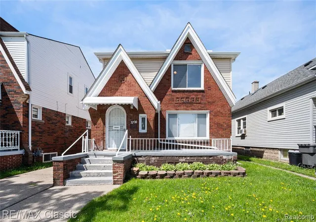 1st image of 7239 Barrie St, Dearborn, MI 48126 | MLS# 60988994