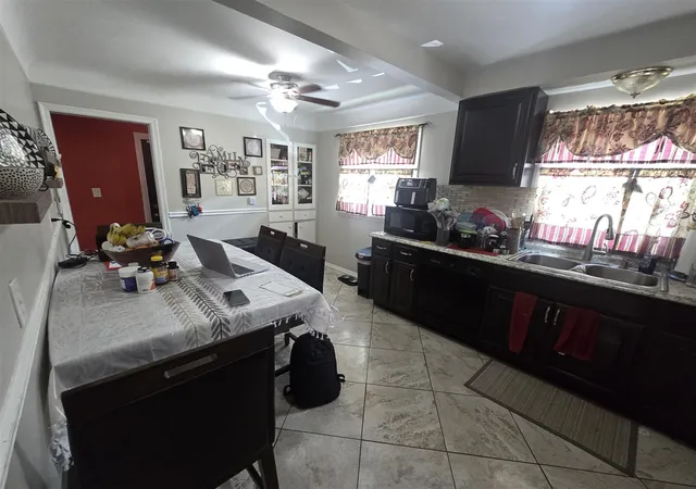 5th image of 6828 Iowa St, Hamtramck, MI 48212 | MLS# 70542702