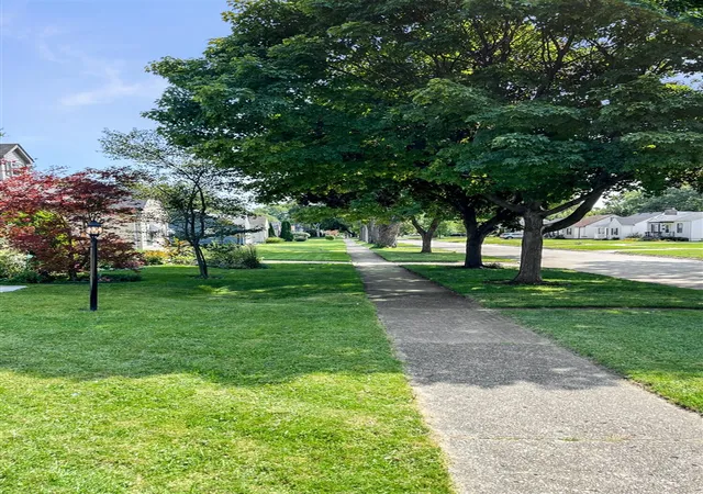 33rd image of 21705 Lange St, Saint Clair Shores, MI 48080 | MLS# 70503951