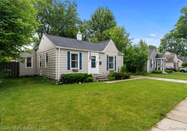 Homes for sale in Berkley, MI | 3788 Griffith Ave, Berkley, MI 48072 | MLS# 61005435