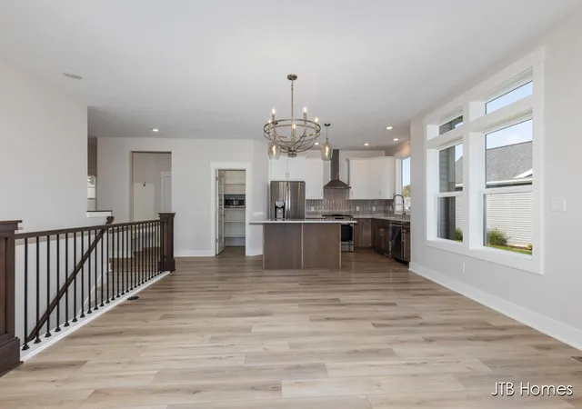 5th image of 5454 Albright Ave, Grandville, MI 49418-9805