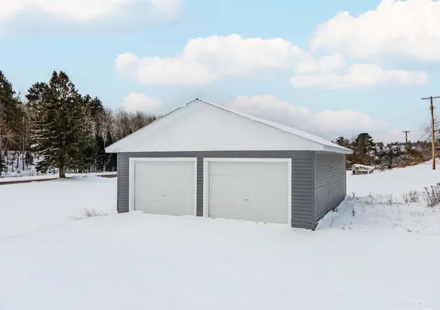 Homes for sale in Crystal Falls, MI | Tbd Superior Ave, Crystal Falls, MI 49920 | MLS# 50203955