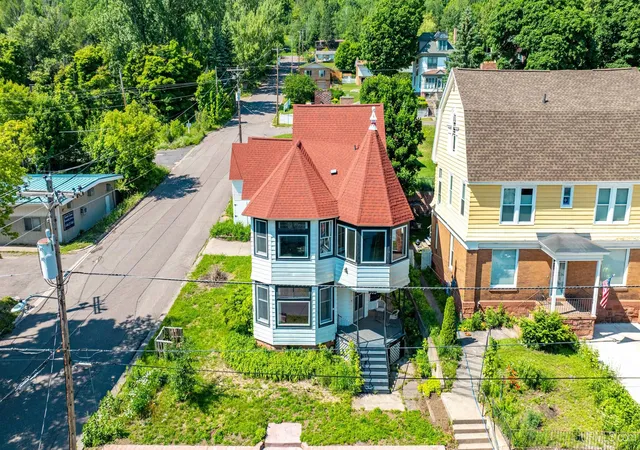 Homes for sale in Hancock, MI | 202 Harris Ave, Hancock, MI 49930 | MLS# 50212885