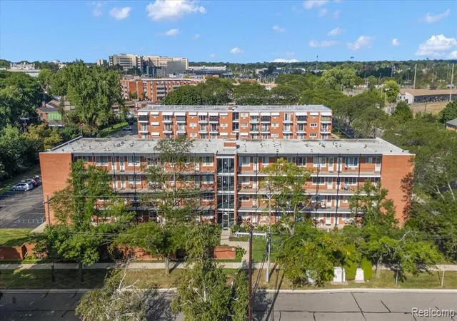 Photo 1 of Condo for sale at 2820 Woodslee Dr #308, Royal Oak, MI 48073 4401 | MLS# 61025583 | Listing updated on 2026-09-08